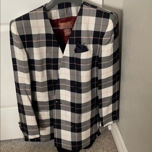 Women’s Pantsuit with skirt!